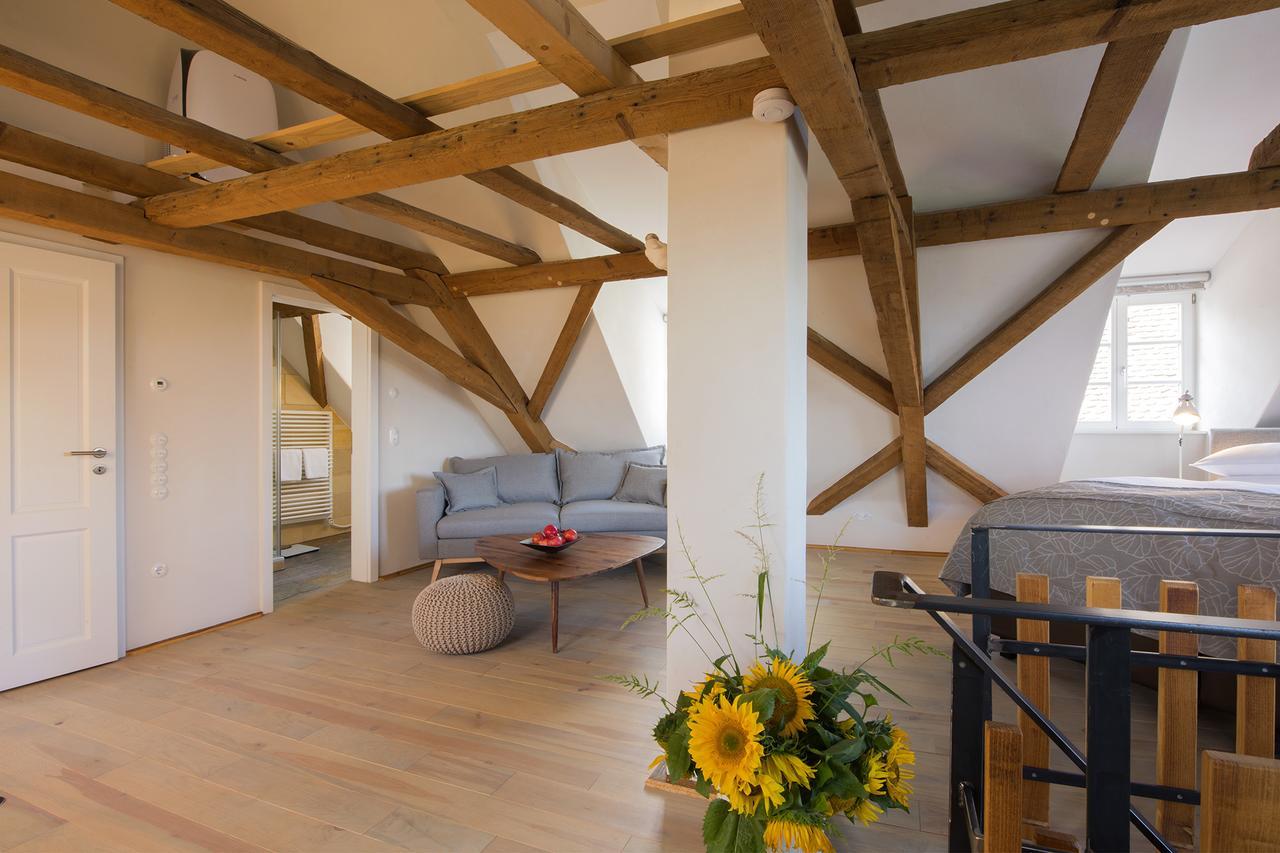 Burggarten Appartements 诺伊莱宁恩 外观 照片